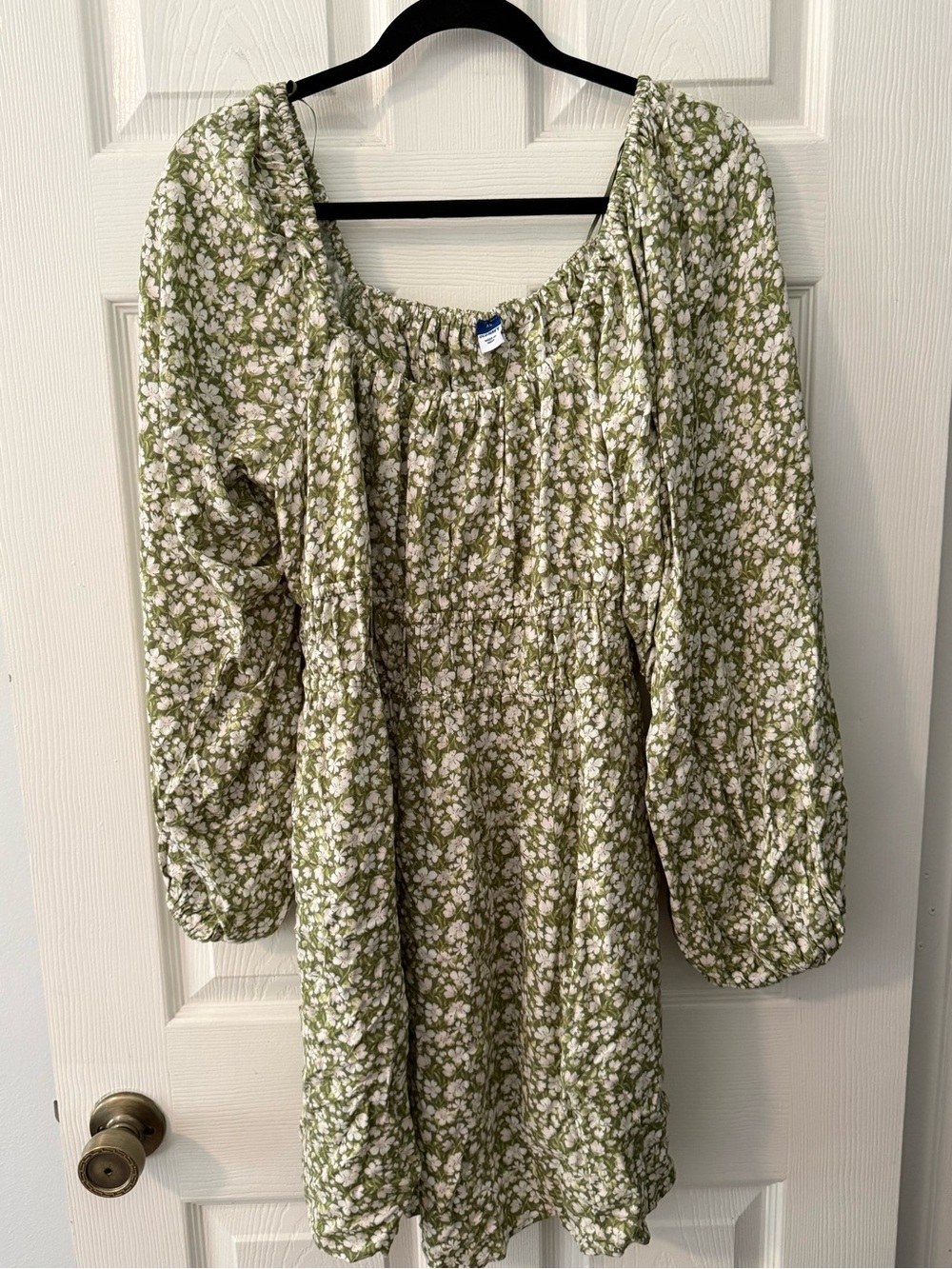 Old Navy Green Floral Peasant Dress size xl
